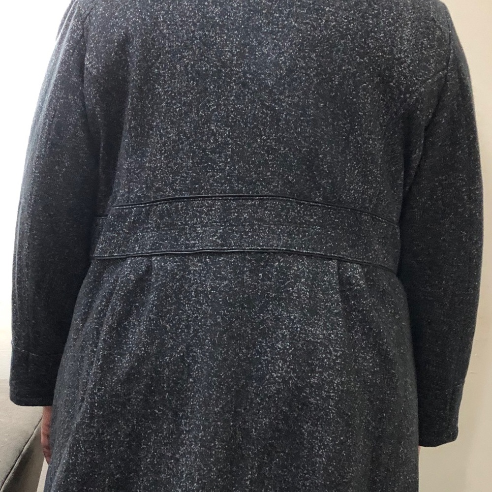 Jacket - Picture 2 of 8